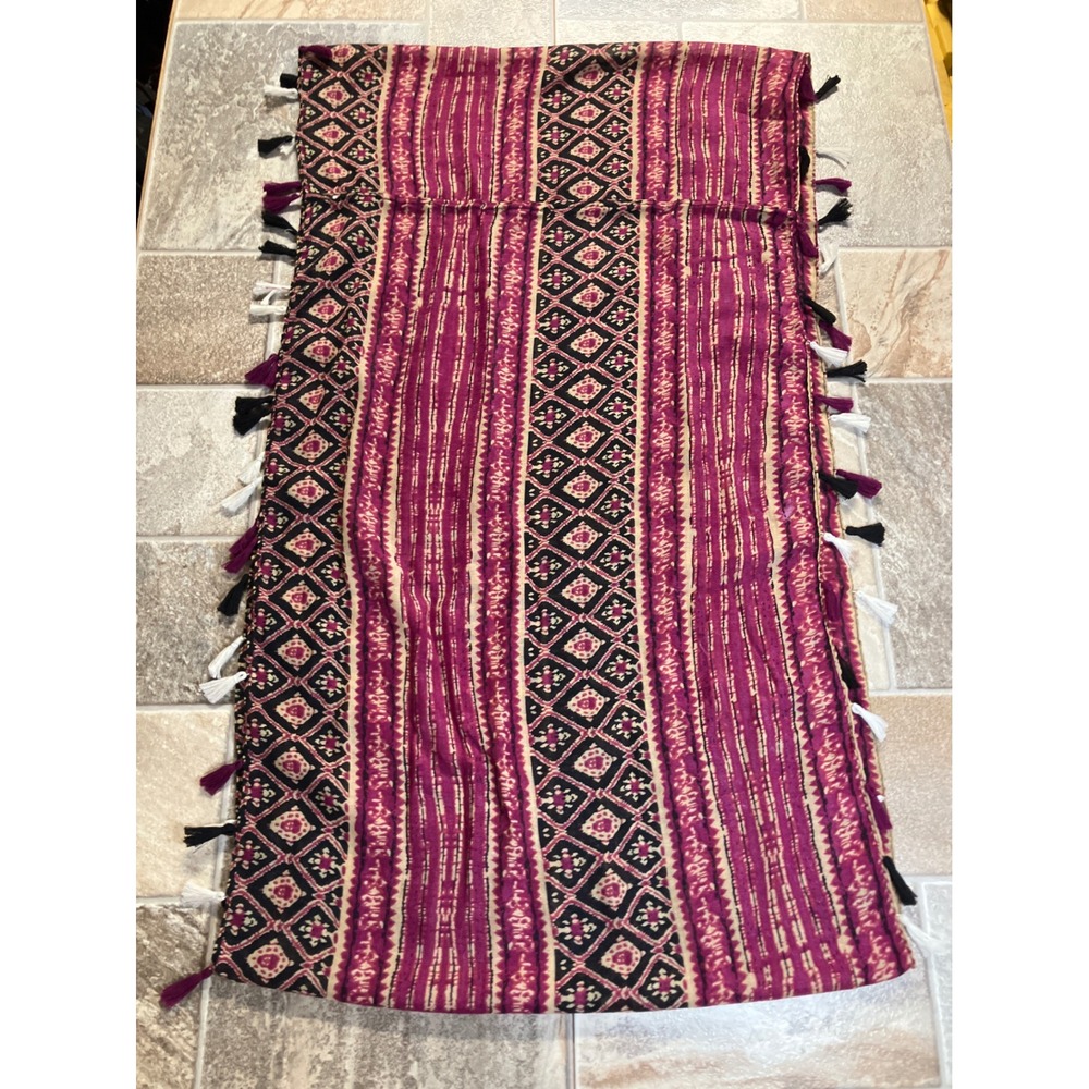 Bohemian Tassel Scarf Wrap Shawl Burgundy Black Geometric Print‎